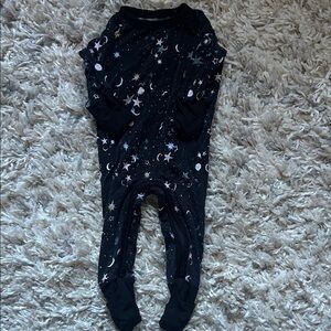Little Sleepies Celestial Black Kids Crescent Zippy